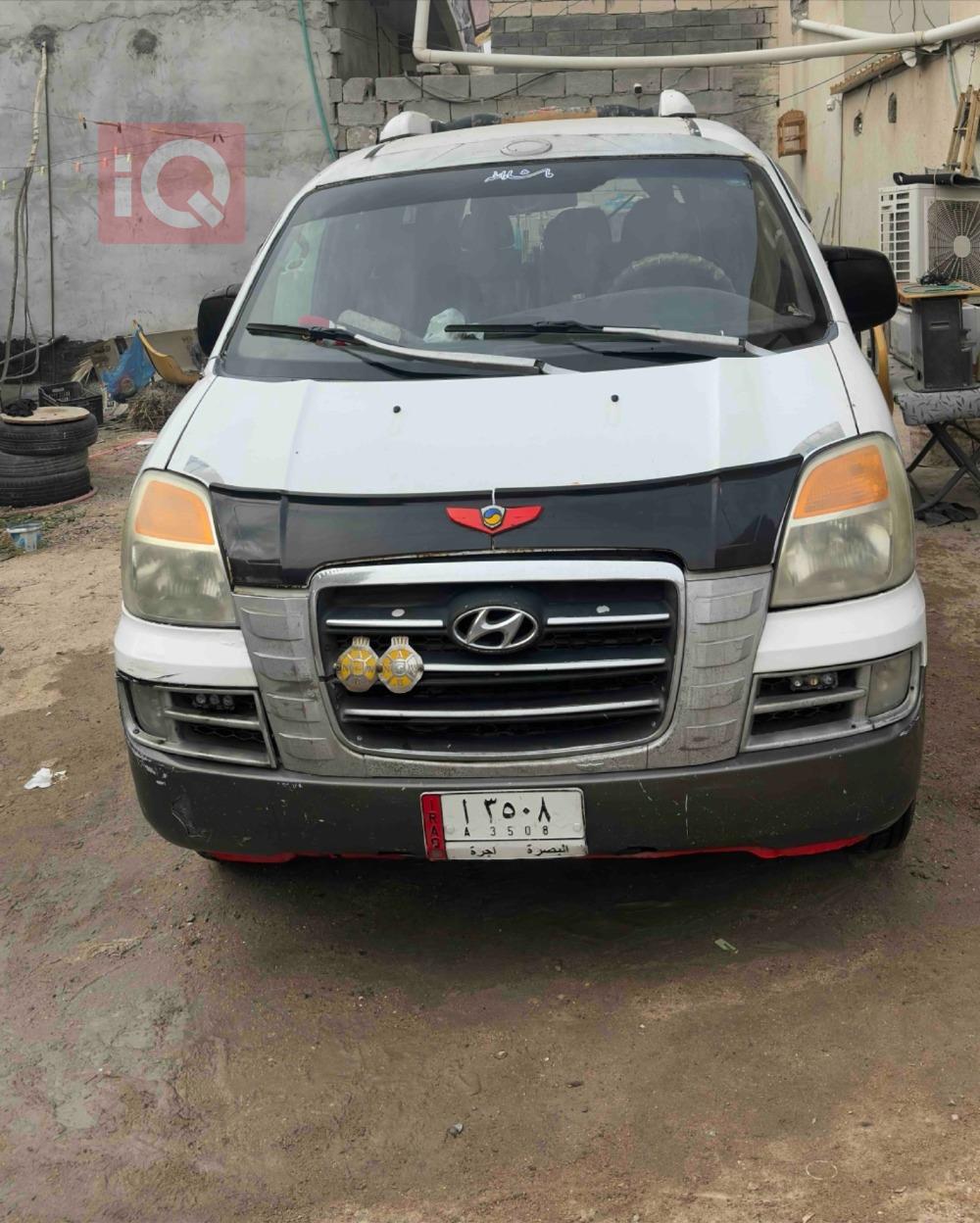 Hyundai Starex